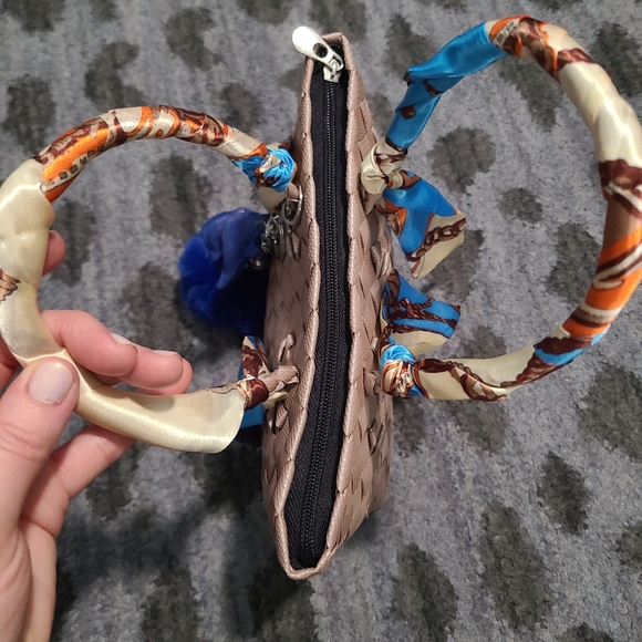 Bamboo Tiny Tote Made In The Phillipines - Picture 6 of 12